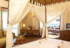 Vilu Reef Beach & SPA Resort 